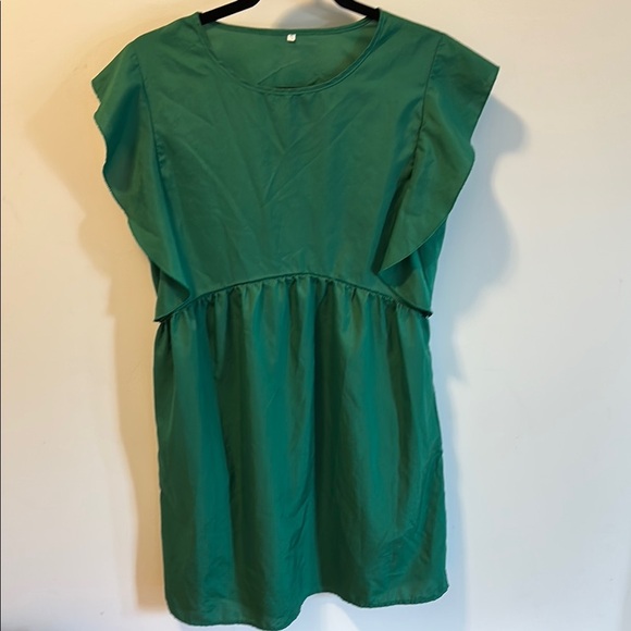 Green Women's Top size small - Picture 1 of 4